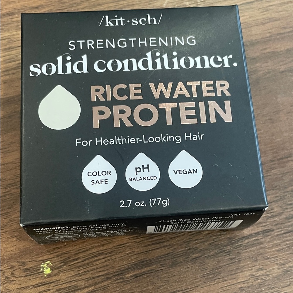 Kitsch Black and White Solid Conditioner with Rice Water Protein